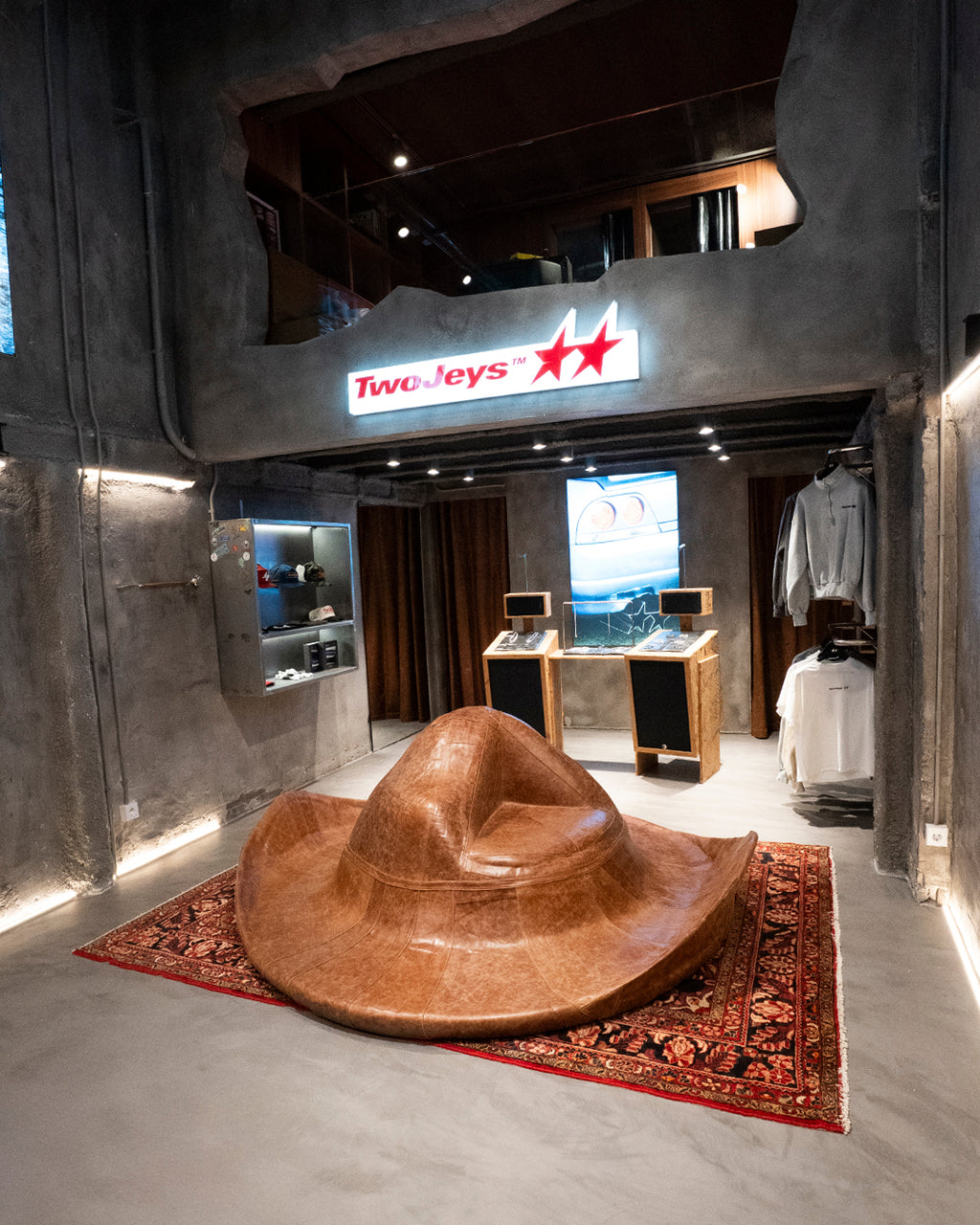 Cowboy Hat Sofa