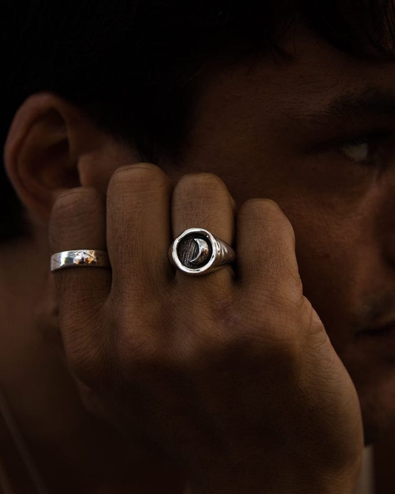 Twojeys Night Ring